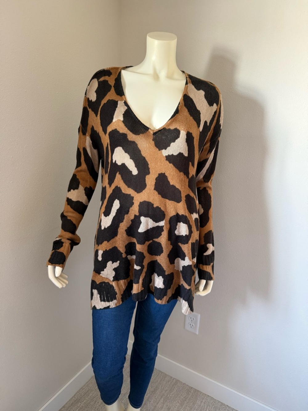Show Me Your MuMu Oversized Leopard V-Neck Tunic - Brown Black Cream